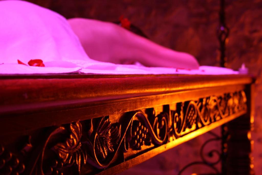 法警法院套房酒店及Spa 贝尔盖姆 外观 照片